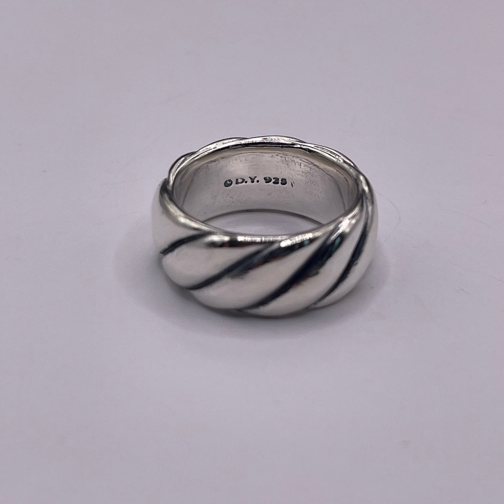 David Yurman Sculpted Cable Band Ring - Picture 3 of 8